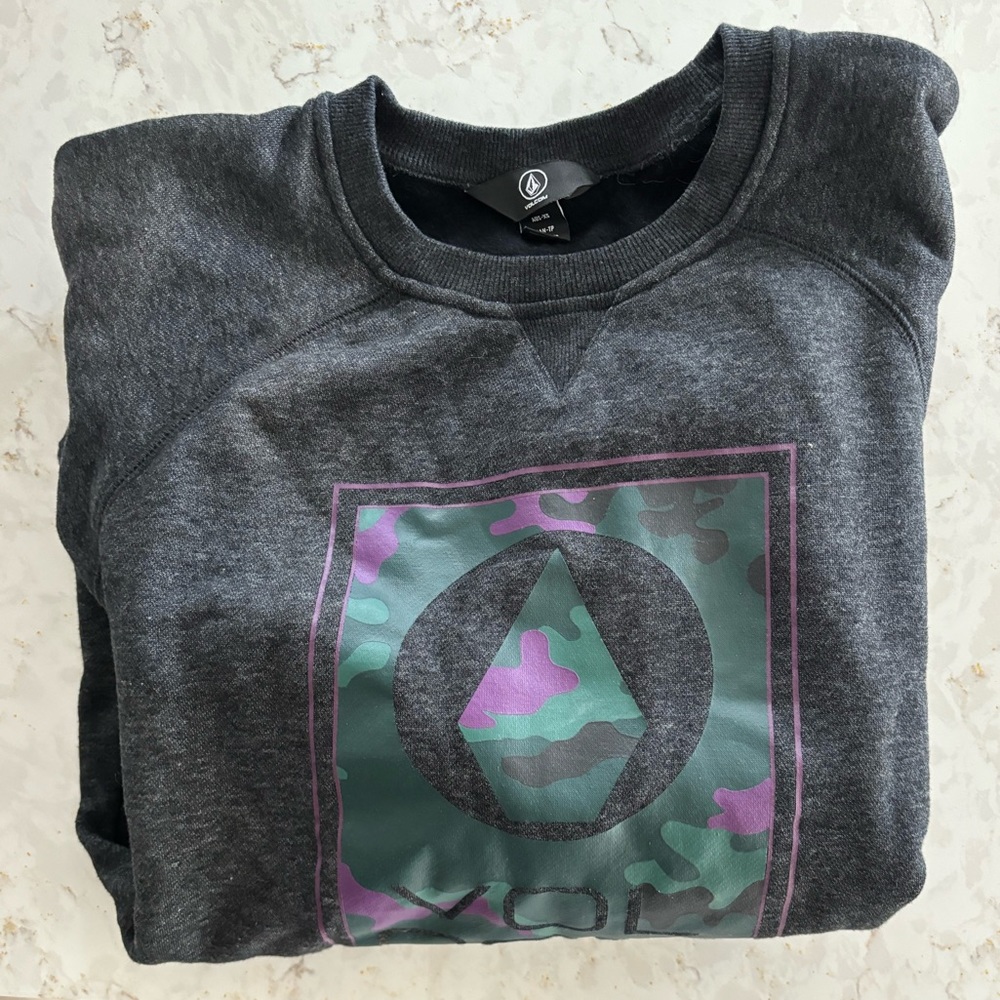 Volcom Stone True to this Sweatshirt size XS